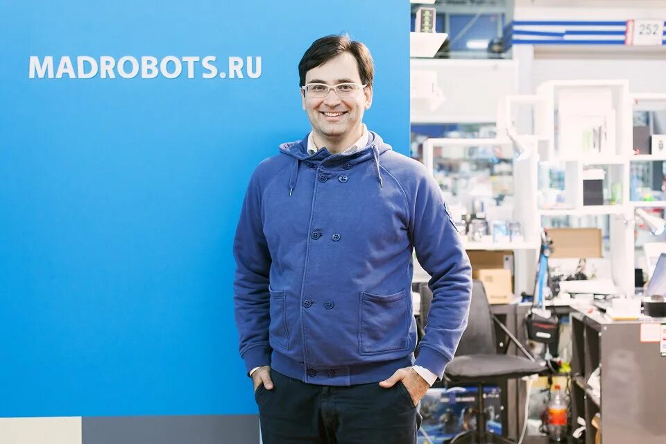 Madrobots. Мэдроботс. Madrobots ru магазин. Офис Madrobots.