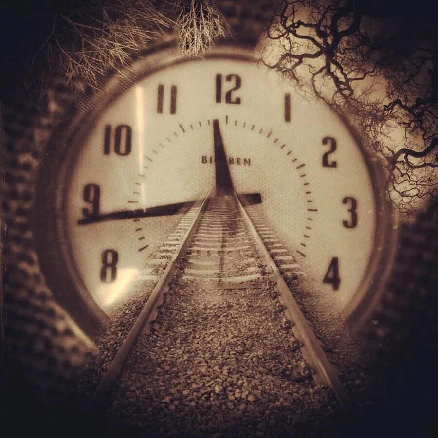 Есть ли прошлое. Часы в прошлое. Быстротечность времени. А время уходит. Путешествие во времени.