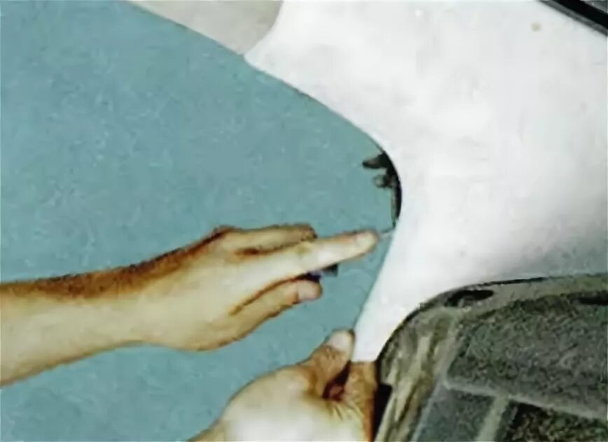 Крепления накладки панели приора. Ваз 2170. Как снять облицовку. Как снять облицовку. Защелки панели на рено логан.