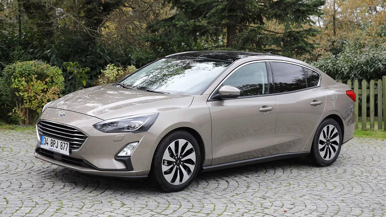 Ford focus 2019 универсал. Ford focus st 2019. Ford focus 2021 седан. Ford focus 2020. Форд фокус 2019 универсал.