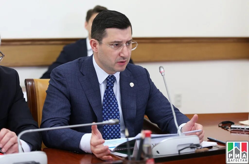 Шамиев магомед минтрансэнергосвязь рд. Дагестан связь. Шамиль исаев вице премьер. Дагестан связь. Имэ дербент.