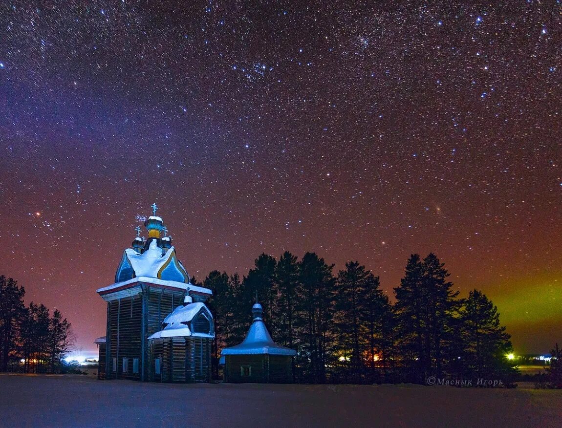 пено, тверская область зимой. новогодняя ночь в деревне. ночь над рождеством. зима ночь деревня. рождественская ночь.