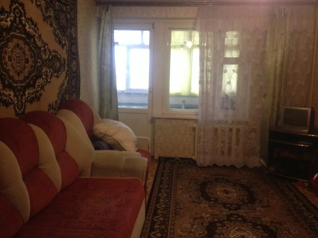 проспект строителей 82 пенза. купить квартиру в строителе. гостиная в брежневке реальные. пр строителей 48 пенза планировка. 2х квартира проспект строителей.