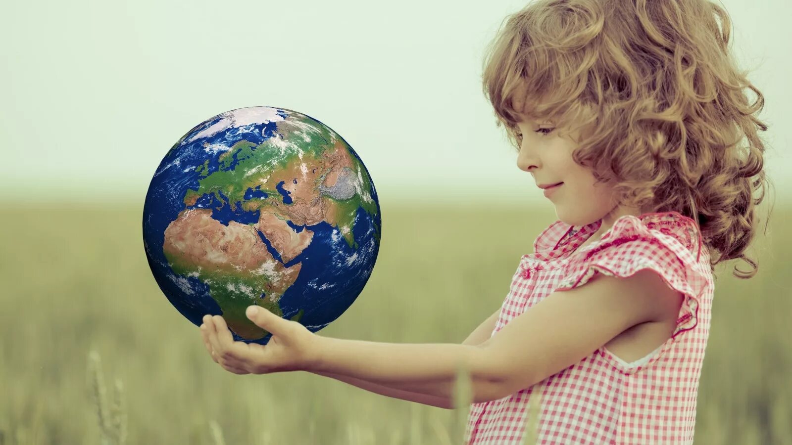 Общение с окружающим миром природой. Дети и природа. Детям об экологии. Земной шар для детей. Планеты для детей.