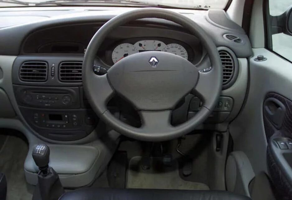 рено сценик 2001