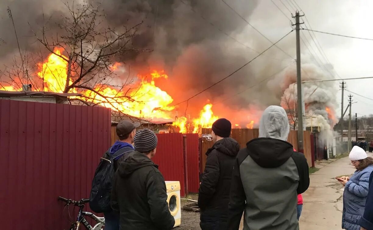 Поджигатель домов. Поселок Барсуки пожар. Пожар в Заокском районе Тульской области на автодорожной улице. Заокский взрыв. Сгорел я любимый