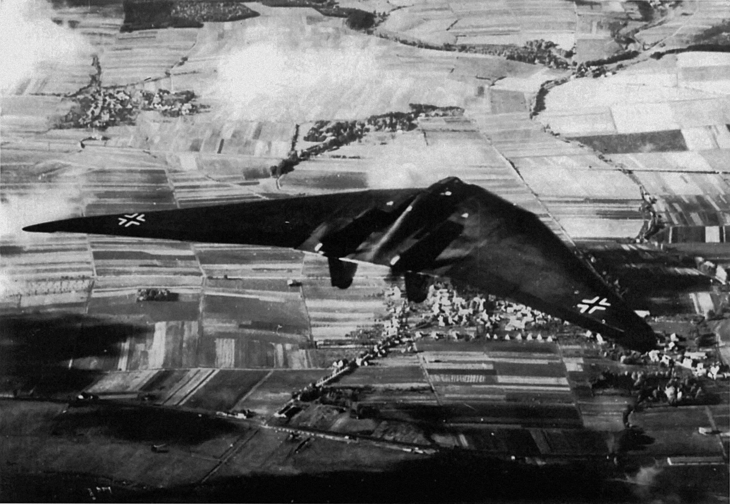 Стал 229. Летающее крыло horten ho 229. horten ho 229 стелс-бомбардировщик. «хортен» ho.229.