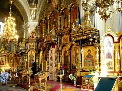Внутри церковь название