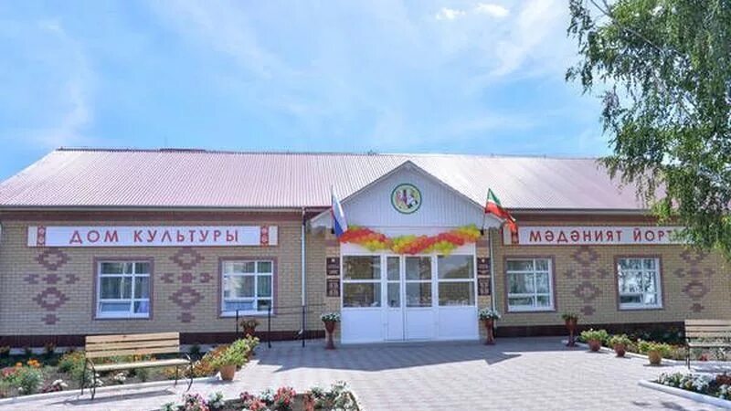 Сельские учреждения культуры. Дома культуры в деревнях. Дк степанщино клуб. Современный сельский дом культуры. Сельский клуб.