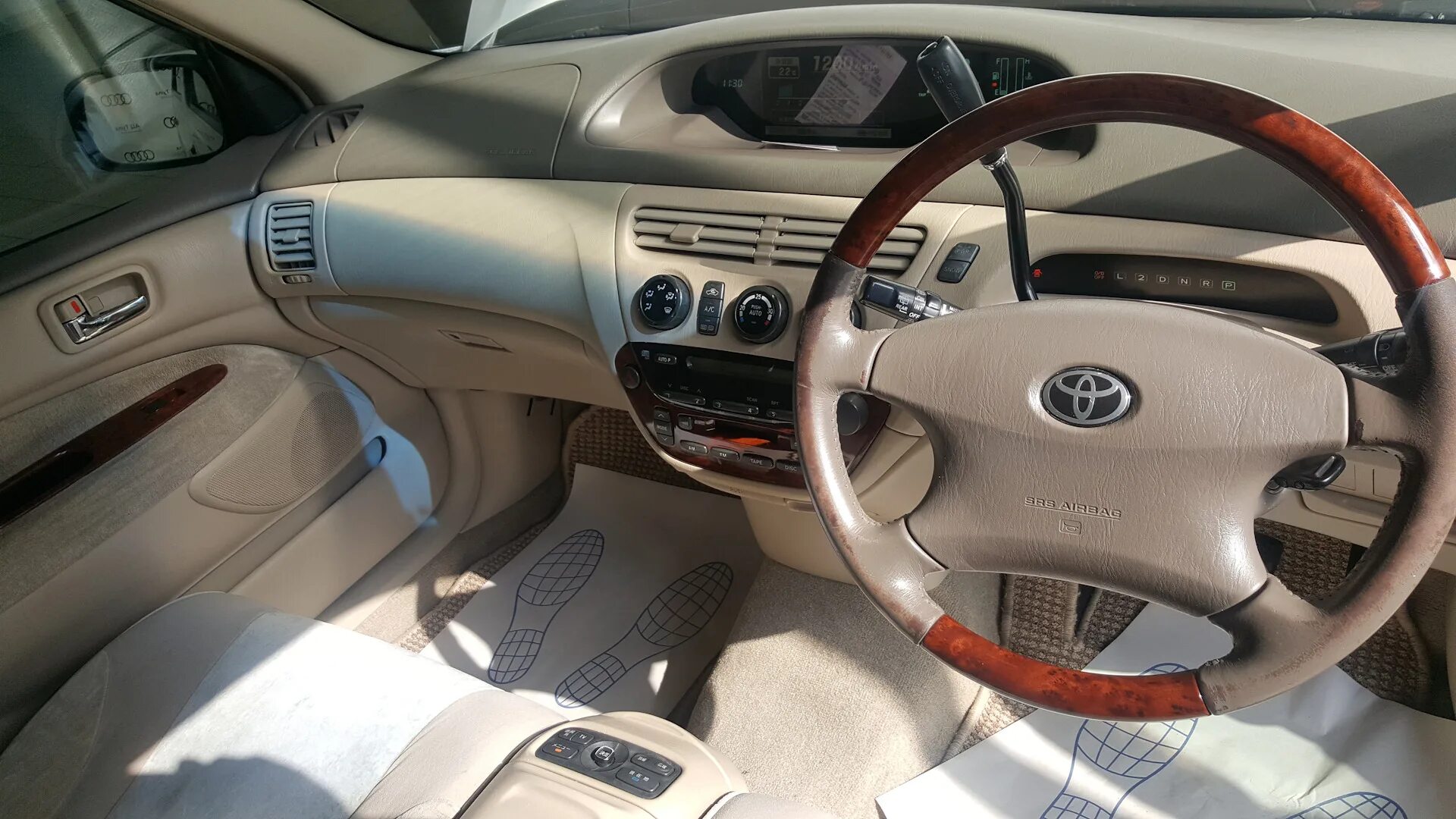 Виста ардео салон. Тойота виста ардео салон. Toyota vista 50 салон. Тойота виста ардео салон. Toyota vista 2003.