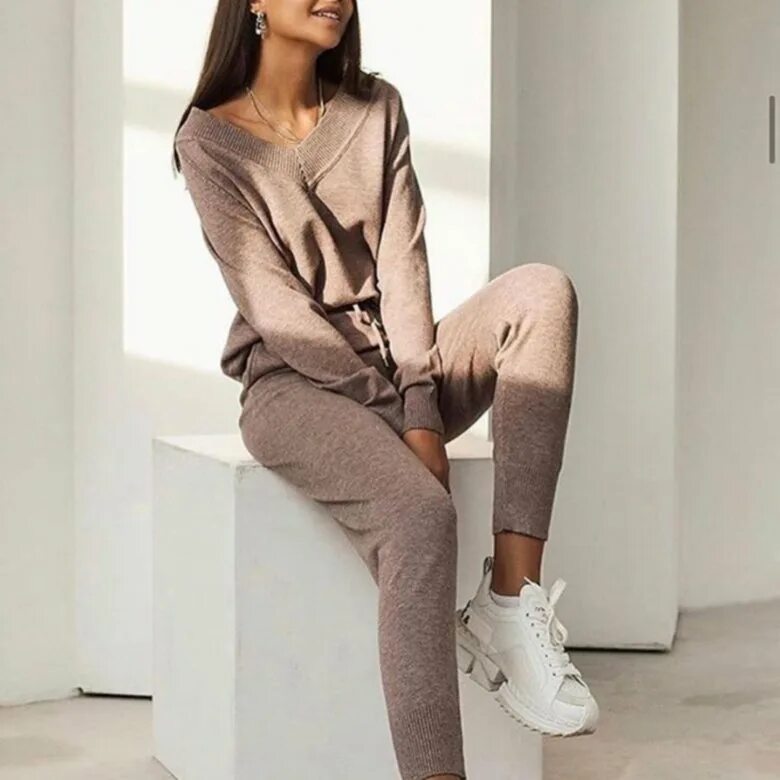 вязаный спортивный костюм женский. костюм трикотажный женский с брюками. спортивный костюм в клетку женский. костюм трикотажный женский с брюками. трикотажный спортивный костюм.