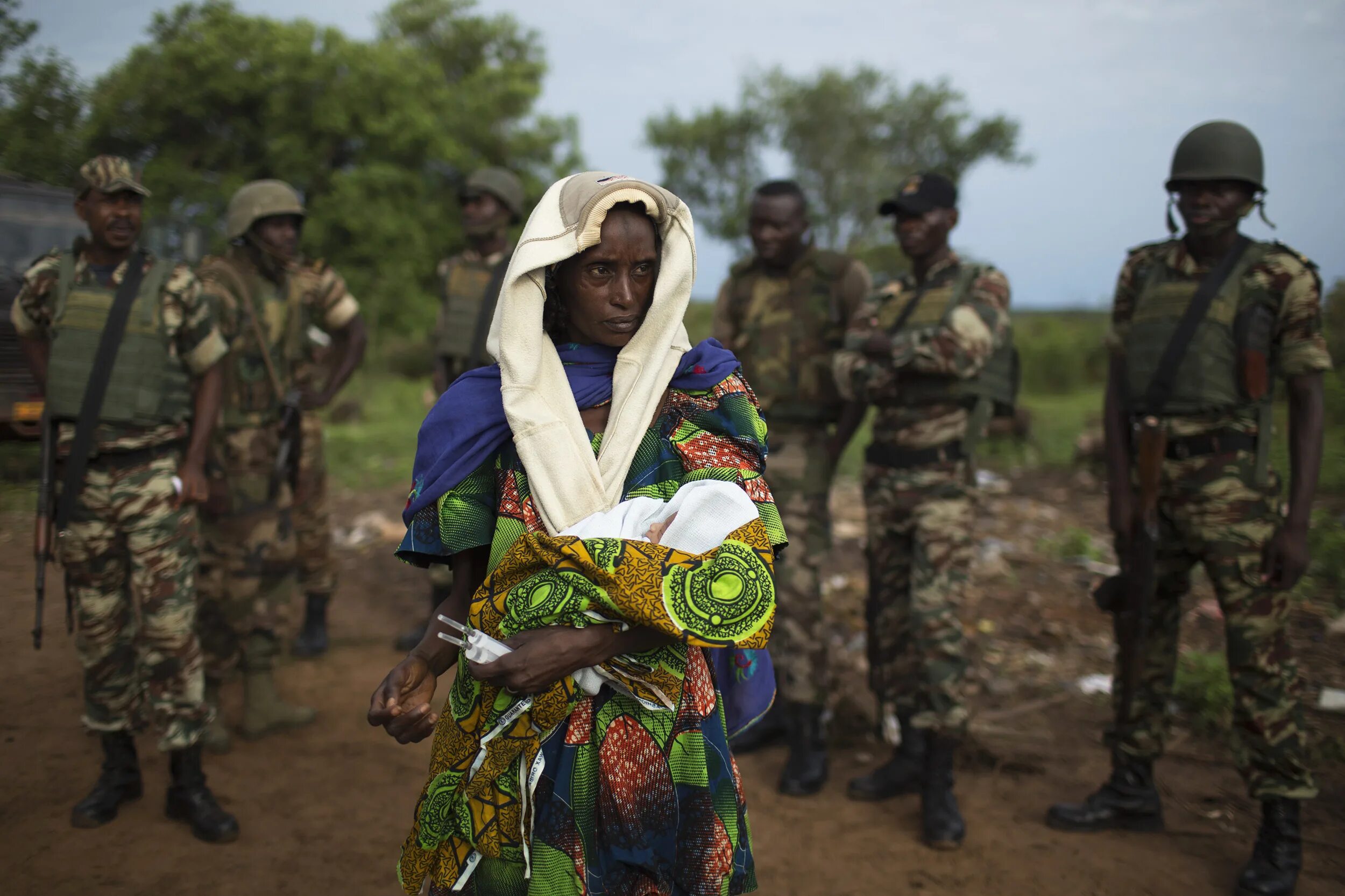 Центральная Африканская Республика. Насилие в Центральноафриканской Республике. Женщины центральной африканской Республики. Цар Африка.