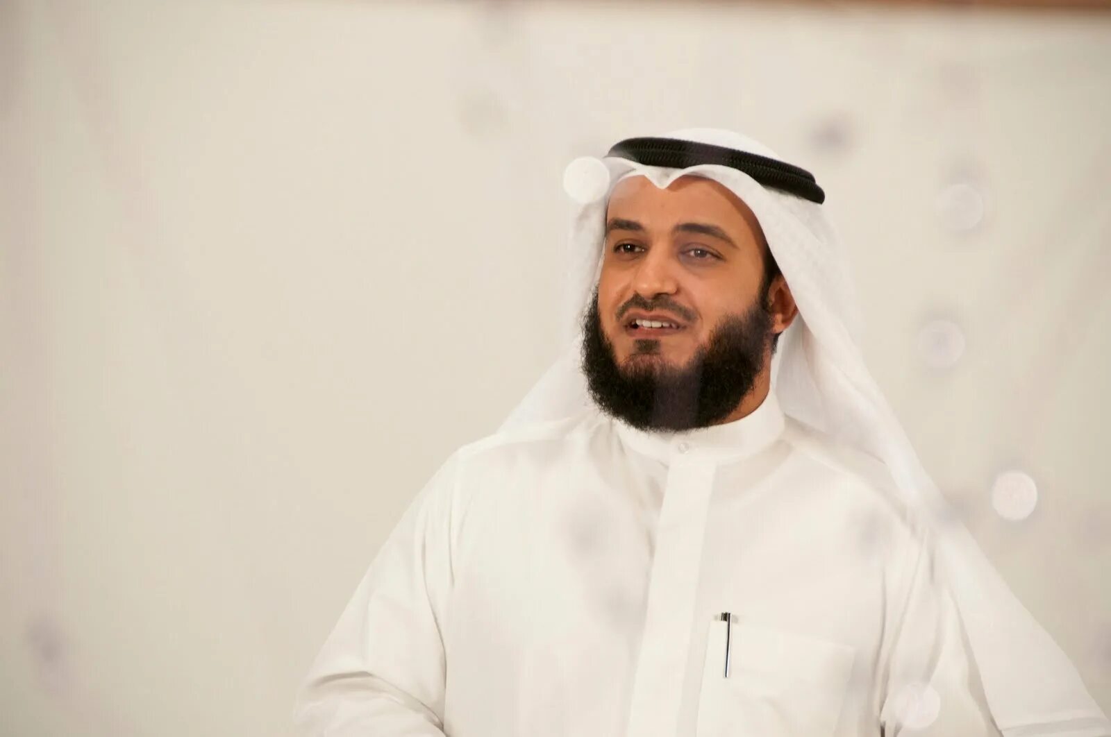 Мишари аль афаси. Слушать мишари мп3. Mishary rashid alafasy. Mishary rashid alafasy. Слушать мишари мп3.
