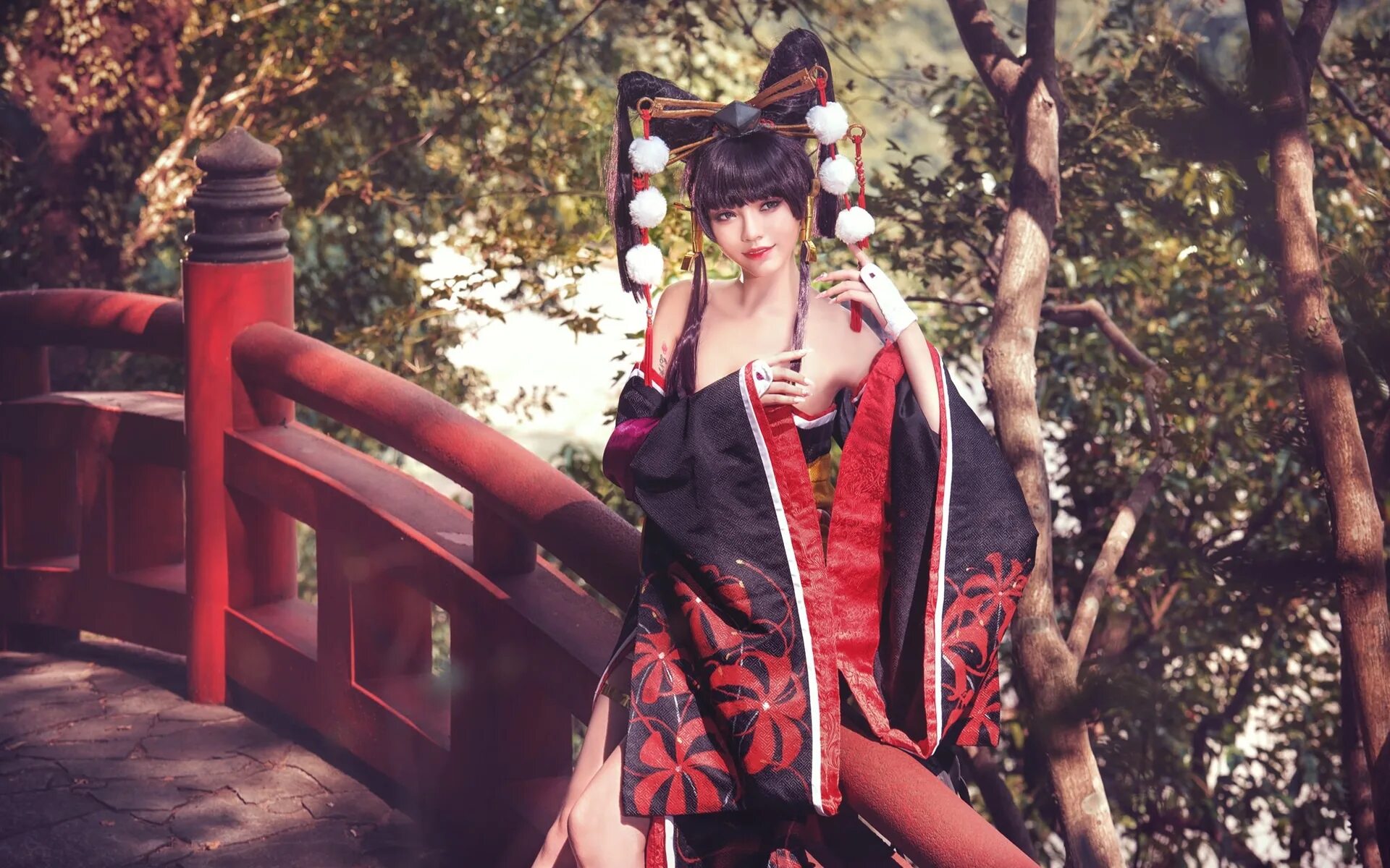 Кимоно гейши. Фотосессия в японском стиле. Девушка в кимоно. Косплей. Японские косплеерши