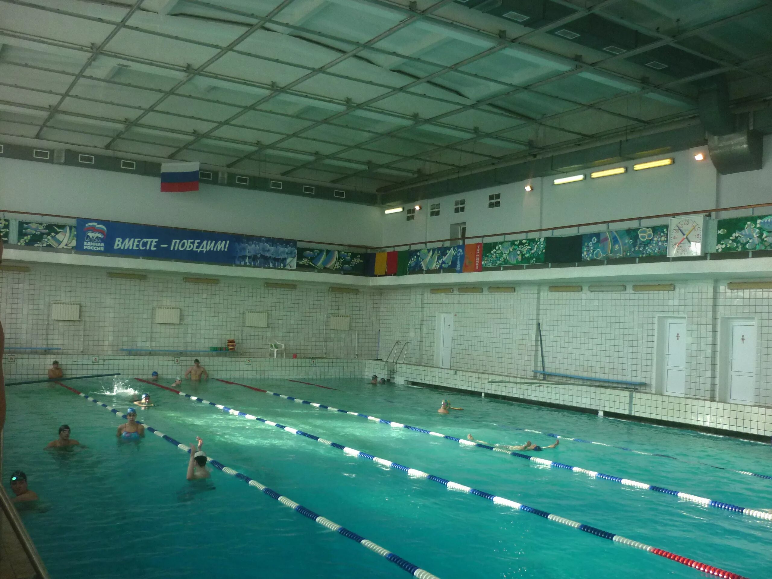 Спортивно-оздоровительный комплекс «аквамарин». Альбатрос бассейн набережные челны. Омск бассейн работает. Олимпийский омск директор бассейна. Бассейн альбатрос внуково.