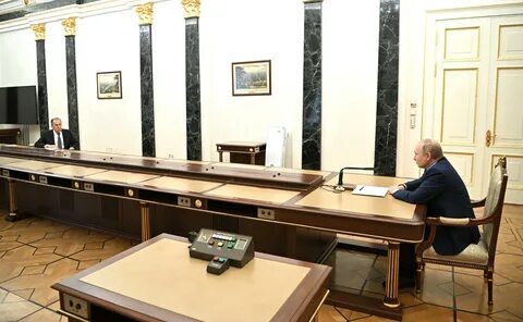 Кремль стол