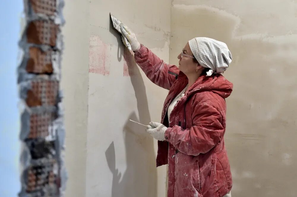 Работа в ижевске после 50 лет. Работа в ижевске после 50 лет. Кладовщик-комплектовщик свэл. Объявление уборщица образец. Поиск работы- ижевск.