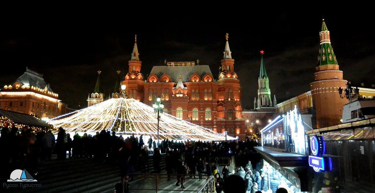 События новый год москва. Москва зимой в новогодние праздники. Топ мест в новогодние праздники в Москве. Где можно погулять в Москве зимой 2022.