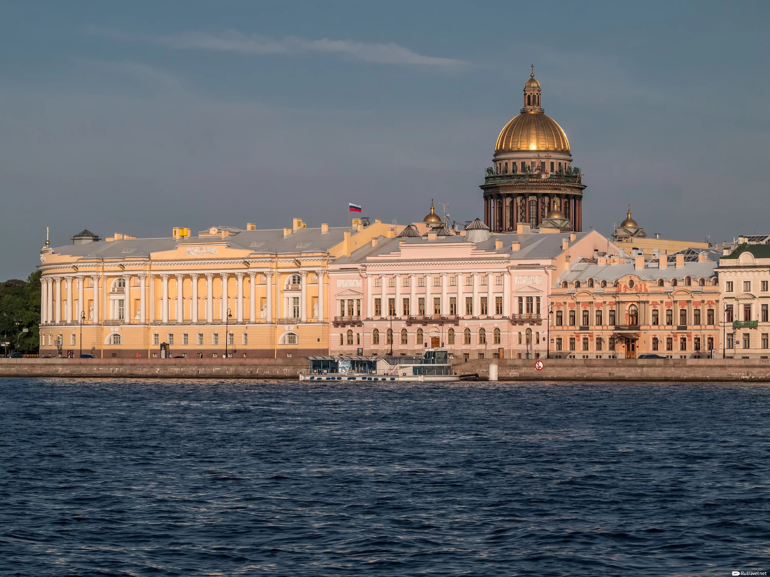 Окрестность санкт петербурга фото. Дворец 1 английская набережная. Первый дворец бракосочетания Санкт-Петербурга. Английская набережная Питер. Английская набережная 28 Санкт-Петербург.