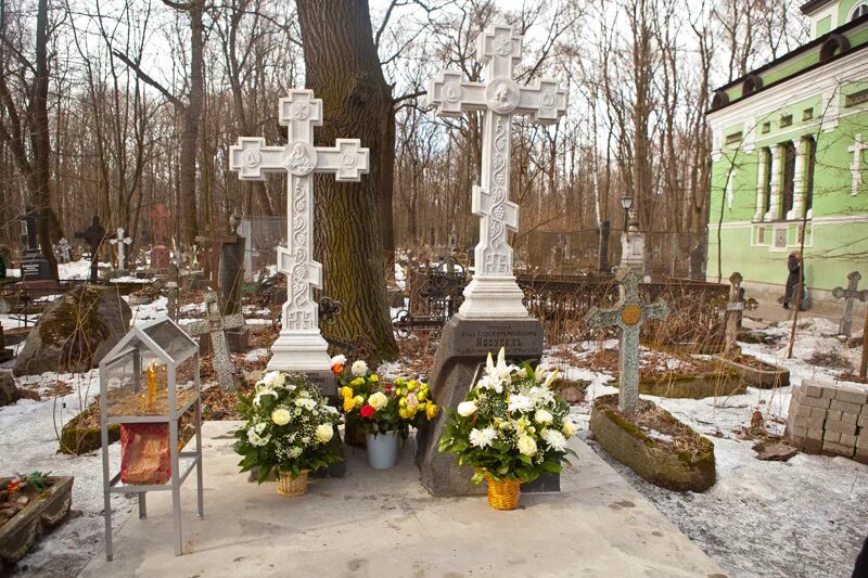 Могила Джигарханяна На Ваганьковском Кладбище Фото Сегодня - Mixyfotos.ru