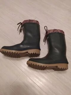 Продаю зимние сапоги