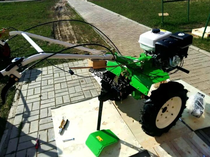 Мотоблок бензиновый мб5-701 есо 7 л. Варяг мб 801. Варяг 801 мотоблок. Мотоблок варяг мб 901. С бензиновый.