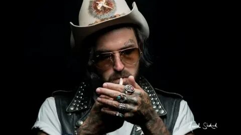Yelawolf row your