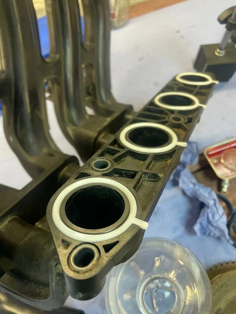 Уплотнительные прокладки впускного ресивера ваз 21126. Кольца коллектор впускной коллектор приора. 6. Уплотнительные кольца впускного коллектора приора 16. Уплотнительные кольца впускного коллектора приора 16.