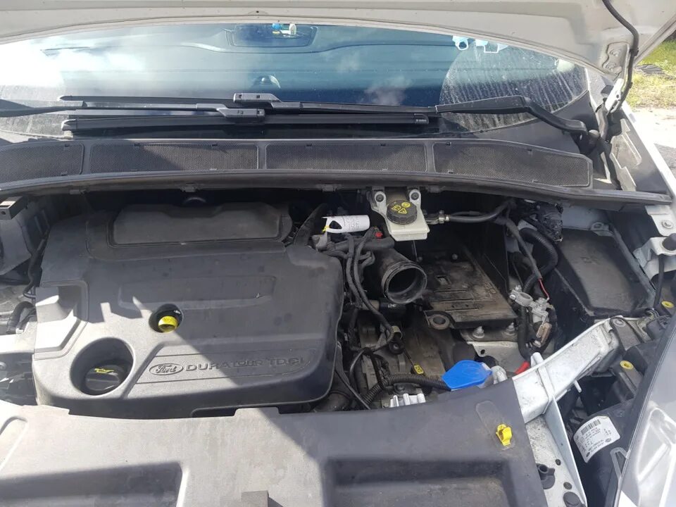 Куга как снять аккумулятор. Ford s max аккумулятор. аккумулятор форд s max 2.0 бензин. акб ford s max 2.5. аккумулятор для форд с-мах 2.0 бензин.