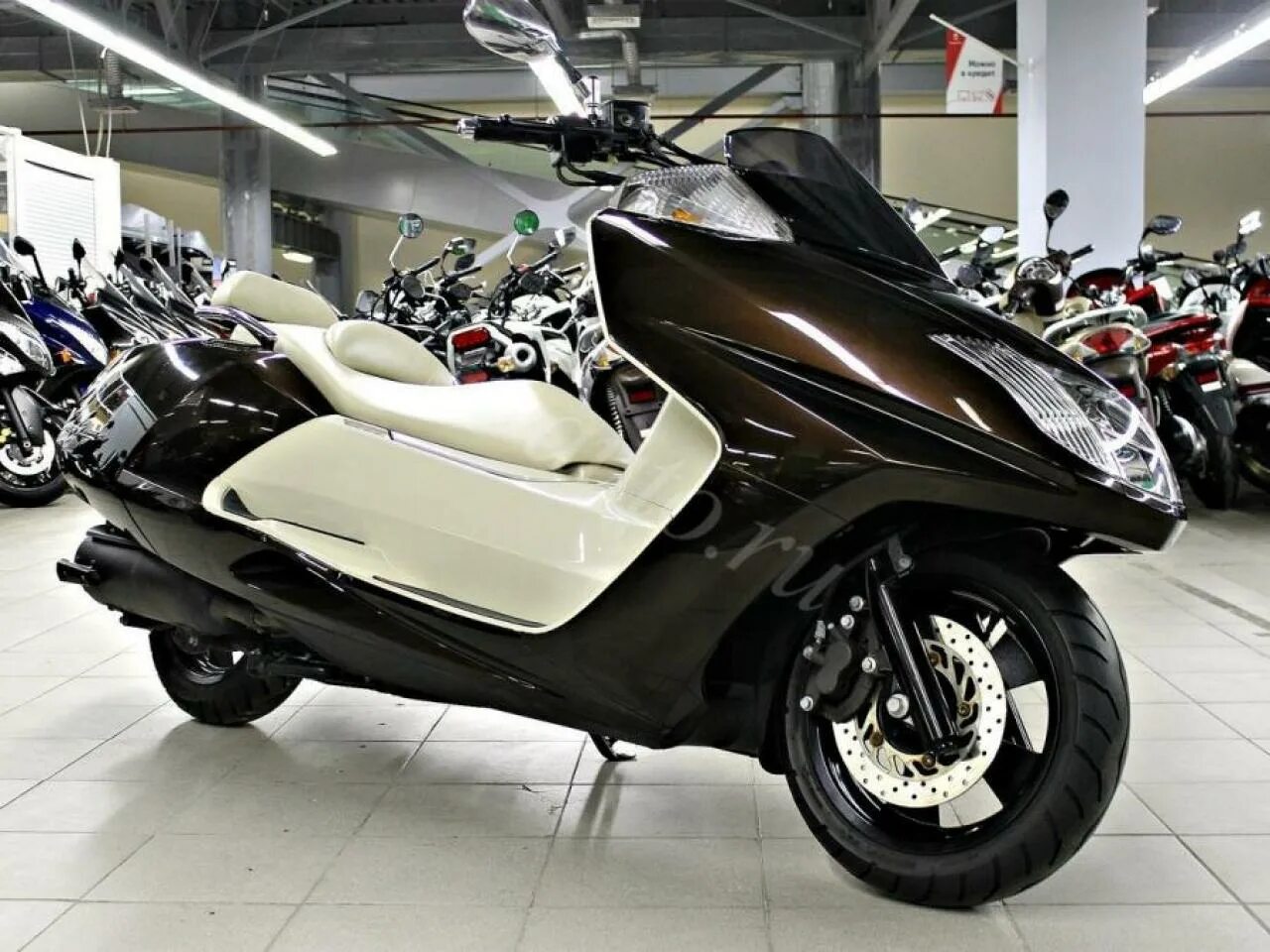 Yamaha Maxam 250. Максискутер Yamaha Maxam 250. Макси скутер Yamaha Maxam. Yamaha Maxam 3000. Макси скутер 250