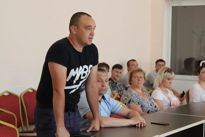 телевидение еманжелинска. ляхов евгений еманжелинск. пожар в центре занятости еманжелинска. городское телевидение еманжелинск. 127 училище еманжелинск.