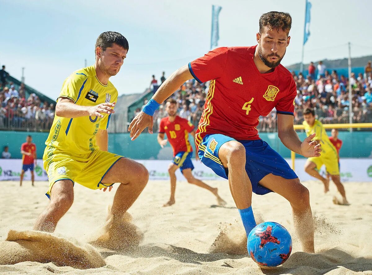 Beach soccer world. Футбол на песке. Пляжный мини футбол. Футбол на пляже.