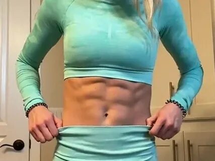 Девушки на животе фото 