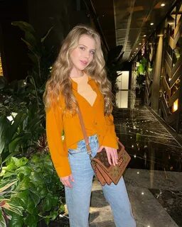 Слив Dasha Little Angel (Литтл Энджел) (30 горячих фото) Giffs.ru 