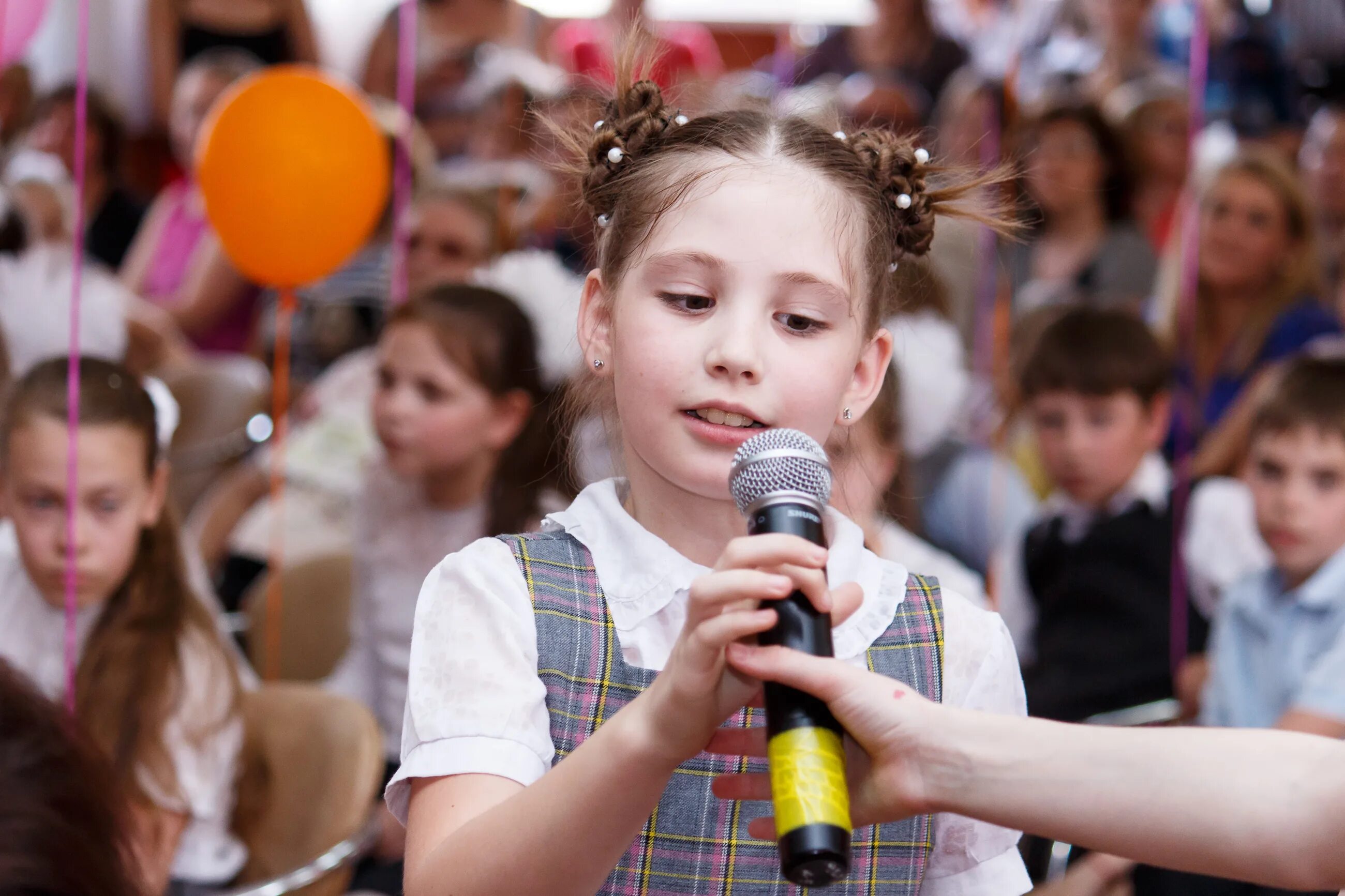 4 класс 2015. выпускной в начальной школе в стиле. выступление на выпускной 4 класс. выпускной 4 класс праздник. 4 класс 2015.