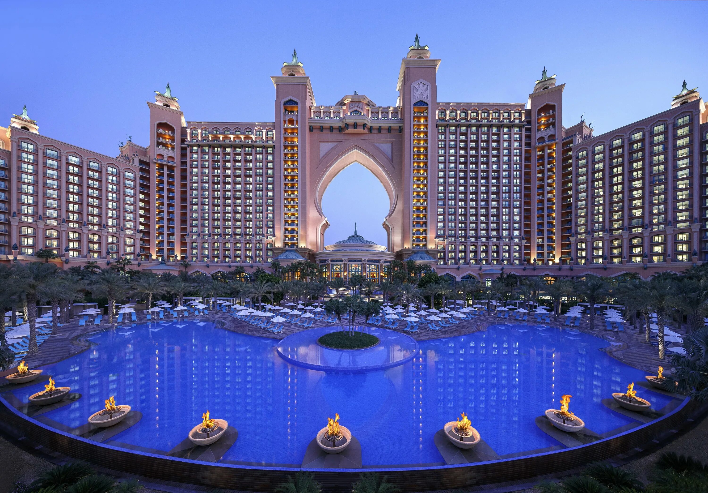 Atlantis цены. Отель Атлантис Дубай. Атлантис пальм Дубай. Отель Атлантис Палм Дубай. Дубай Пальма Джумейра отель Атлантис.