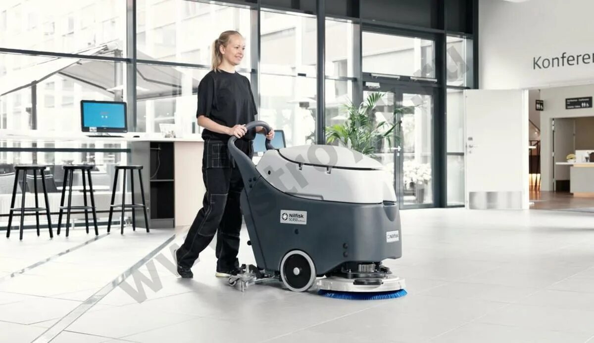 Viper 710 поломоечные машины. Аренда машины для уборки магазина. Karcher professionals b40 rs. Nilfisk 450. Поломоечная машина т7-u16181.