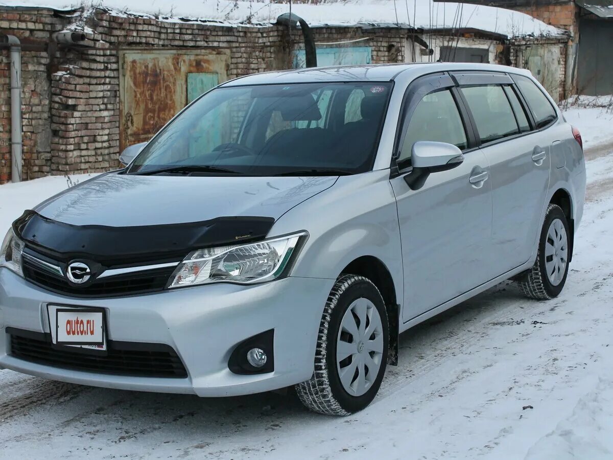 Toyota Fielder 2012. Toyota Corolla Fielder 2012. Toyota Corolla Fielder 1.5 CVT. Тойота Королла Филдер 2012.