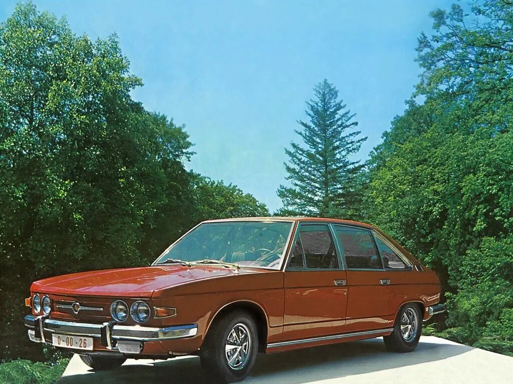 Tatra 613. Tatra t613. татра 613. татра 613 седан. tatra t613 613.