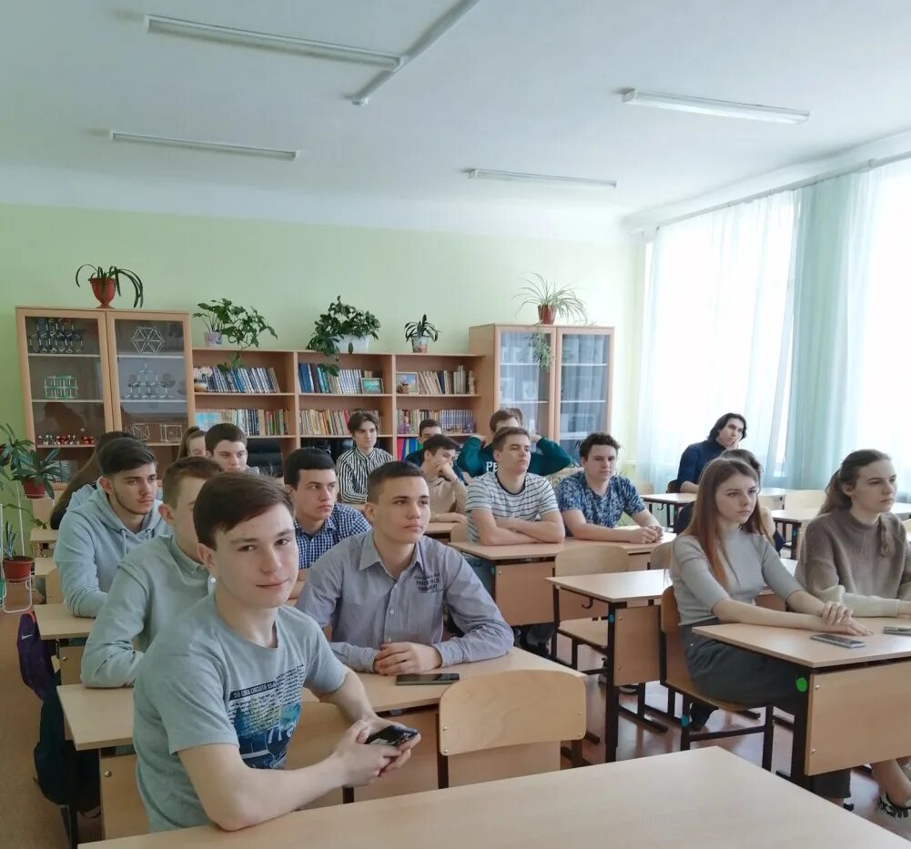 школы г чапаевска. школы г чапаевска. первая школа чапаевск. чапаевск куйбышева 1а. школы г чапаевска.