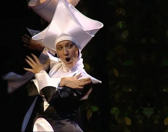 Оптимистическая трагедия прощальный бал александринский театр. Театр удиви. Театр удиви. Театр драматический ивановский драматический. Драматический театр иваново.