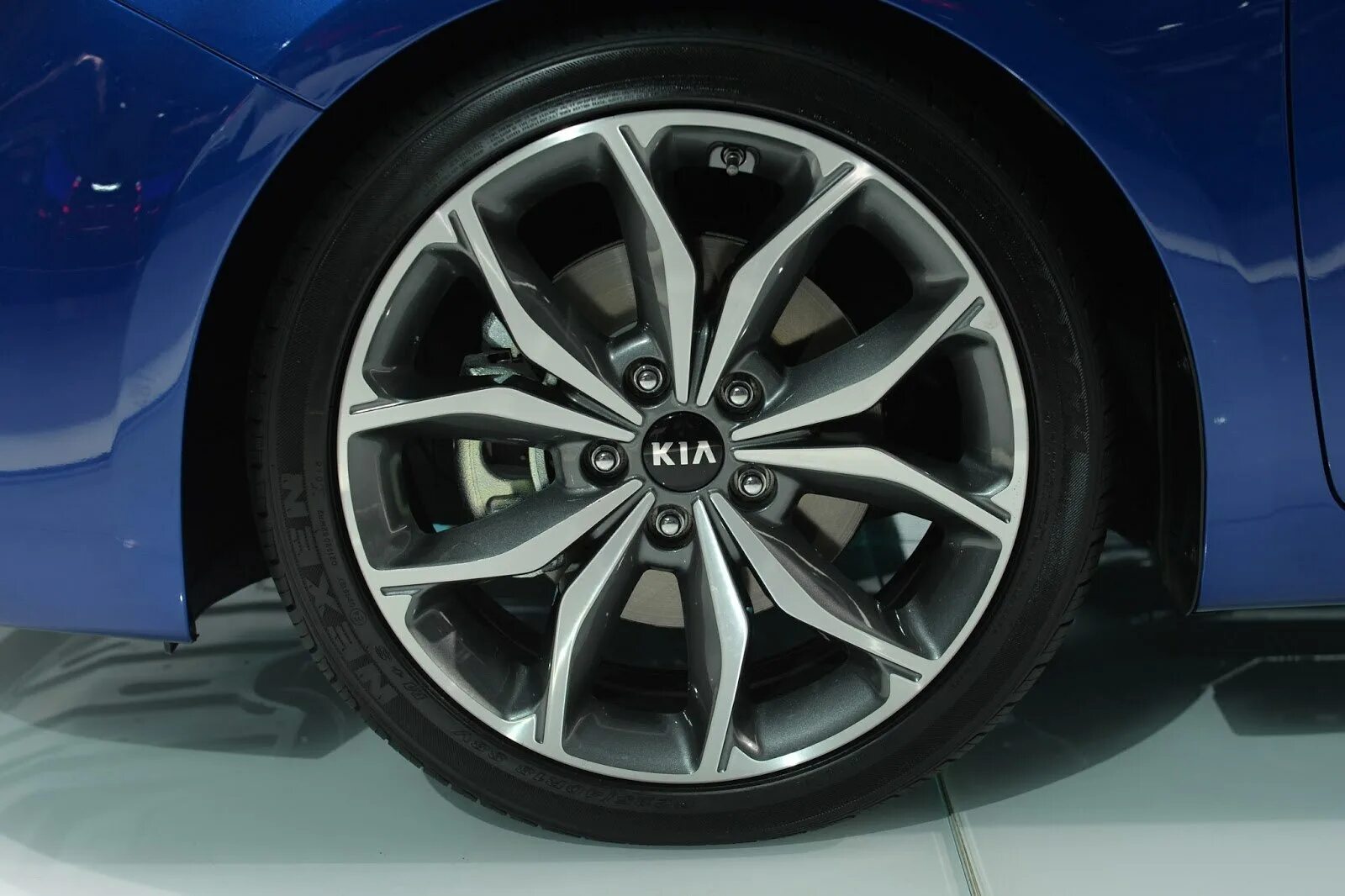 Kia Cerato 2019 диски. Диски r17 Kia Ceed 2019. Диски на кия Церато 4. Kia Cerato 4 диски r16. Купить диски на киа церато