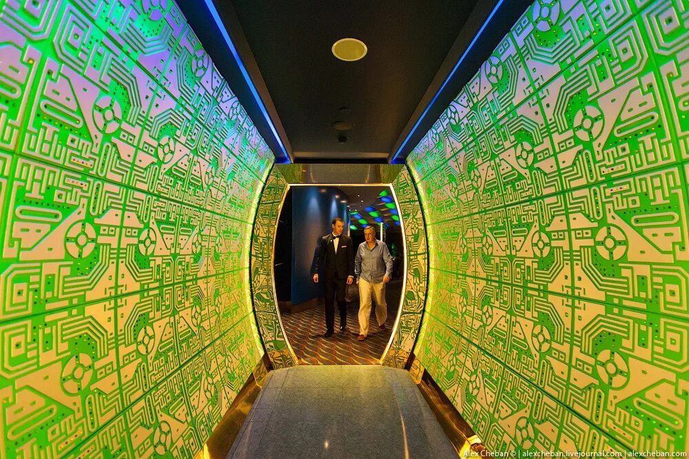 Лифт в Бурдж Аль араб. Бурдж Халифа лифт. Матрица коридор. Интерьер в стиле матрица.