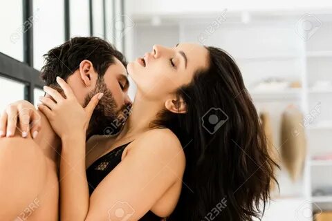 man kiss woman bra - health.simyz.com.