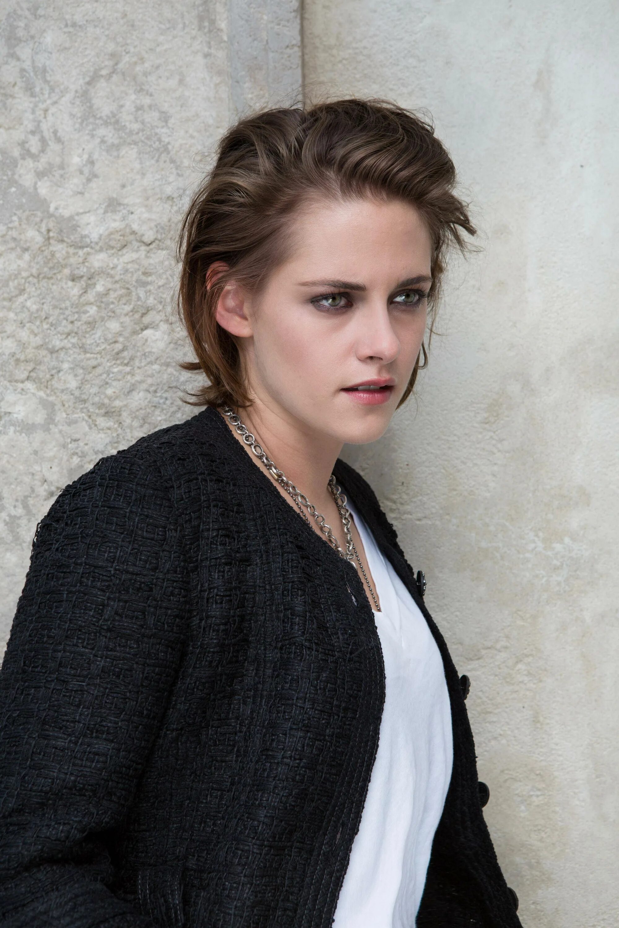 Кристен Стюарт. Кристен Стюарт 2015. Кристен Стюарт 2024. Kristen Stewart hair.