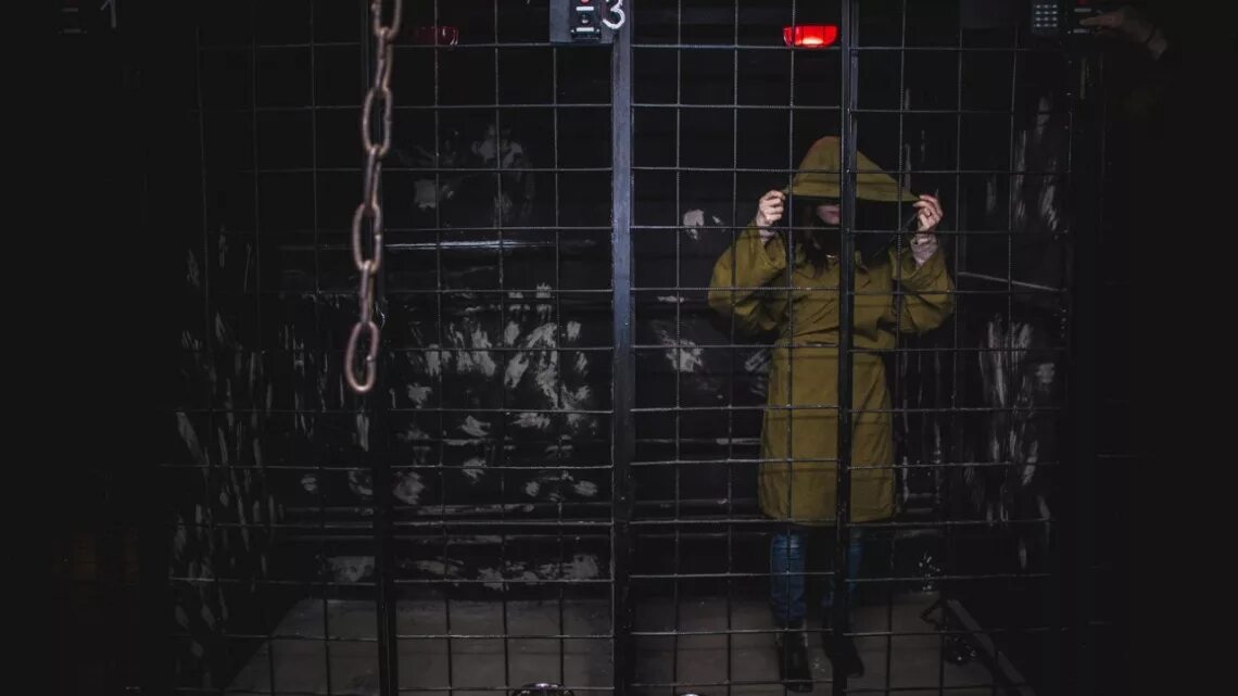 ларри холл бункер. квесты клаустрофобия сталкер. клаустрофобия квест особняк с привидениями. экономикус бункер.