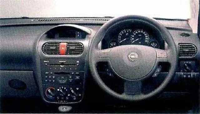 Opel Vita Interior 2003. Торпеда 2001