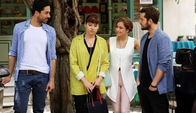 семья моего мужа на русском. семья моего мужа сериал кадры. Kocamin ailesi турецкий сериал. семья моего мужа на русском. семья моего мужа сериал кадры.