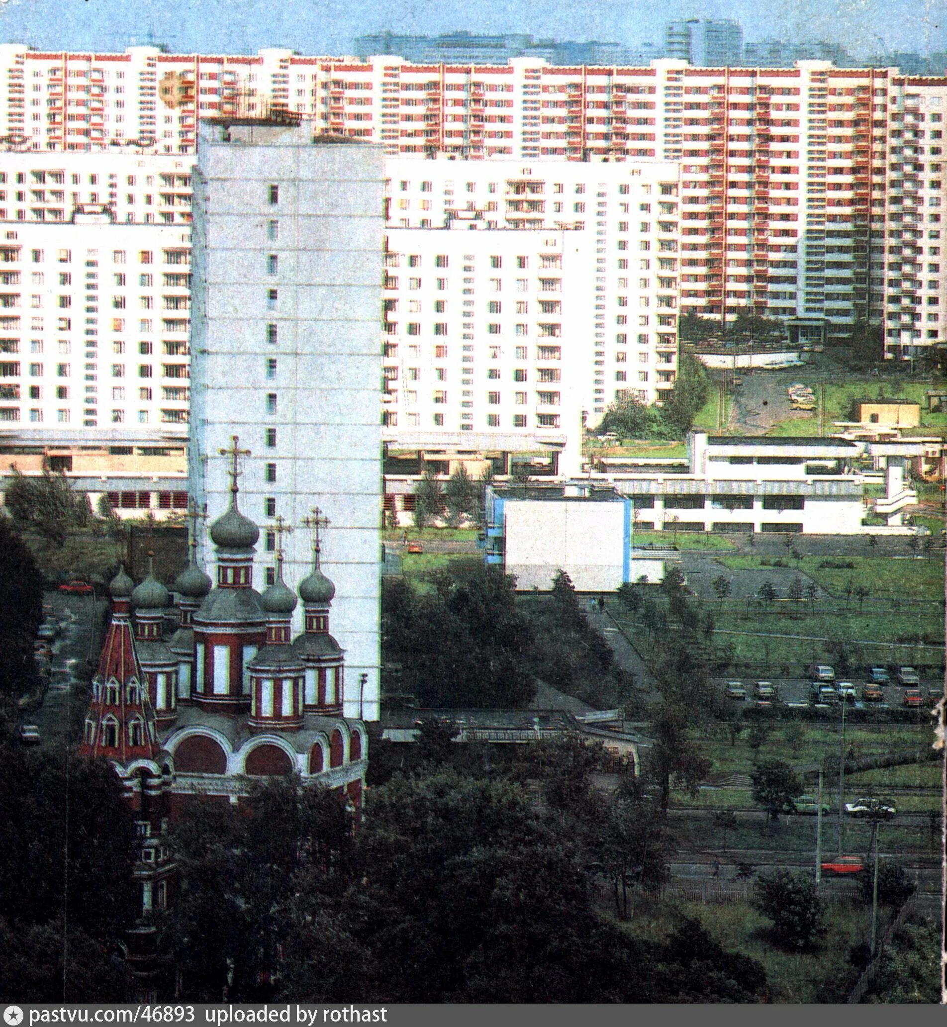 Парк никулино в москве. Парк тропарево-никулино. Деревня тропарево никулино. Тропарево никулино 1990. Парк олимпийской деревни в тропарево-никулино.