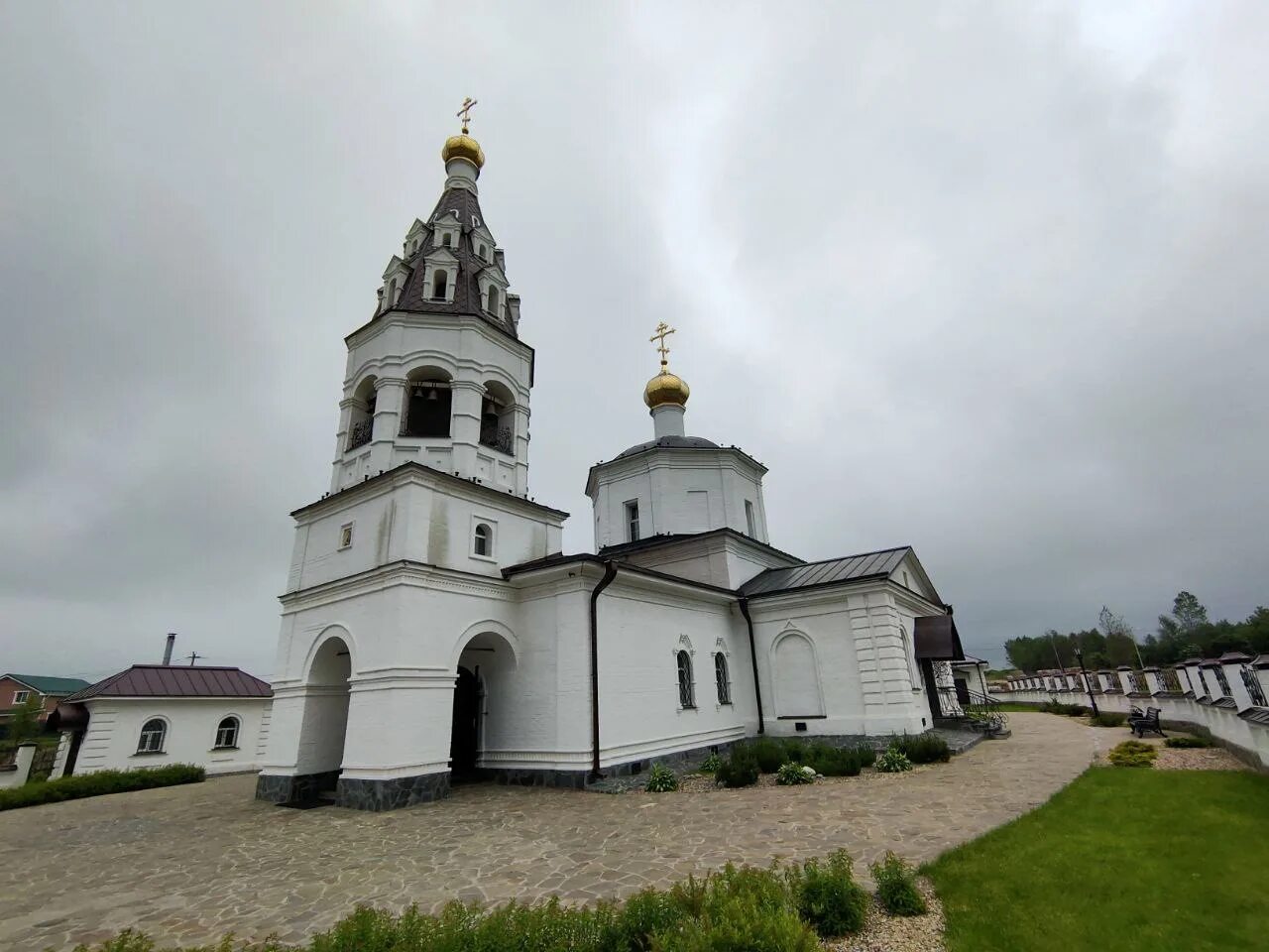 Село губино. Губино (Козельский район). Губино Калужская область Козельский район храм. Село Губино Самарская область.